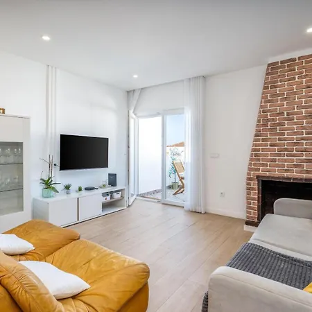 Beco Do Sol, * Albufeira